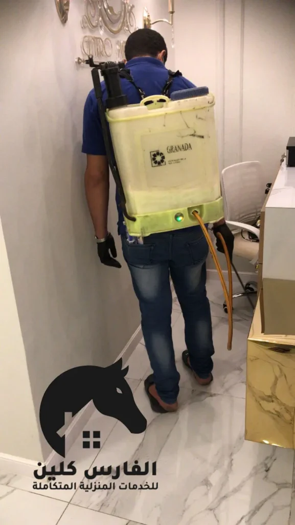 شركة رش صراصير